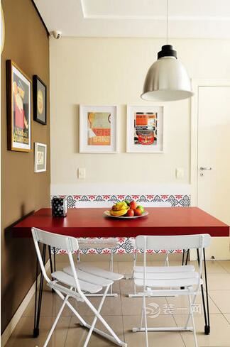 居家装修餐桌色彩巧妙混搭设计装修效果图